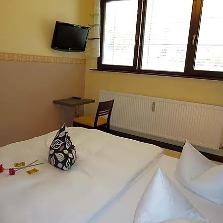 Stadthotel 3*